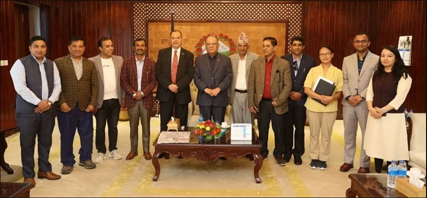 इलाम स्वास्थ्य विज्ञान प्रतिष्ठानको प्रक्रिया थाल्छौँ : प्रधानमन्त्री प्रचण्ड