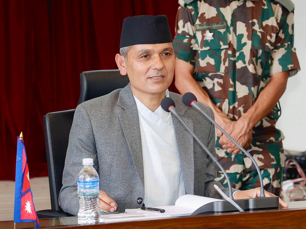 गृहमन्त्री अर्यालले भने : ‘क्षति भए पनि ऐतिहासिक अवसरको ढोका खुल्यो, अब विवाद नगरौँ’