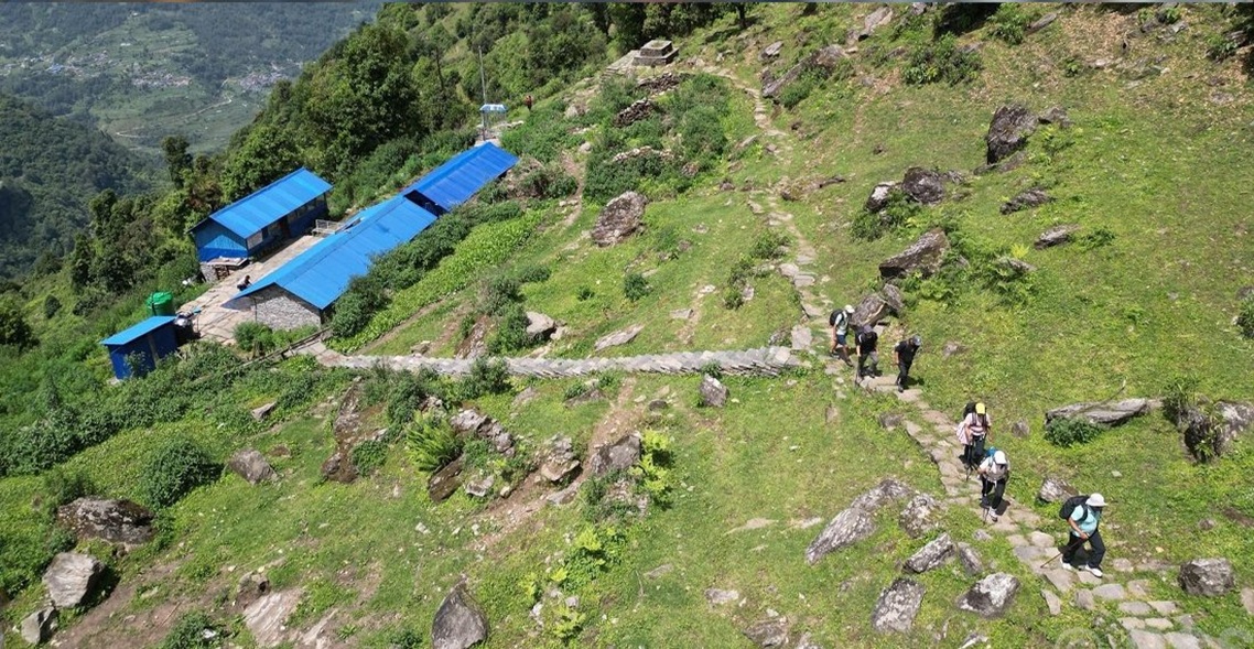 चन्दा संकलन गरेर २७ किलोमिटर पदमार्ग निर्माण