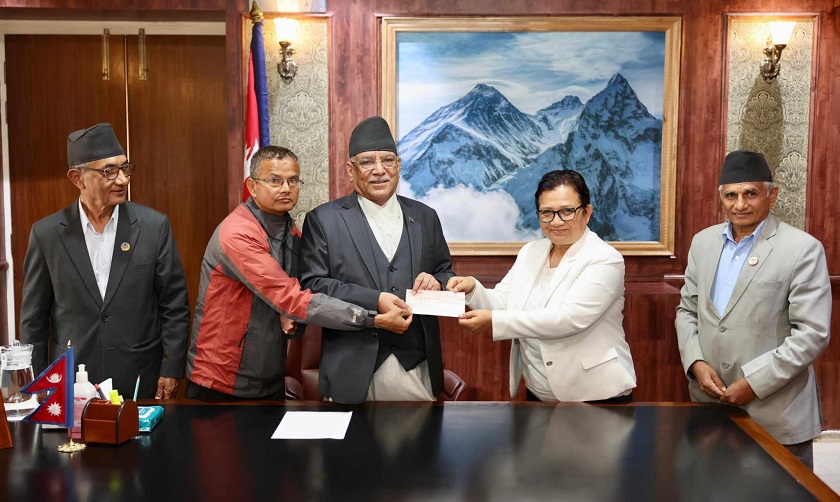 भूकम्प पीडितका लागि सत्तारुढ माओवादीले दियो सरकारलाई ५० लाख