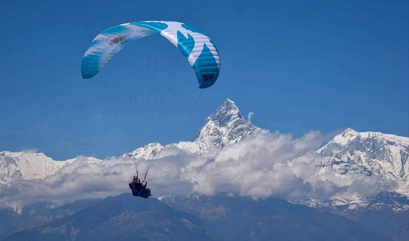 सतौँ कोटमा प्याराग्लाइडिङको परीक्षण उडान