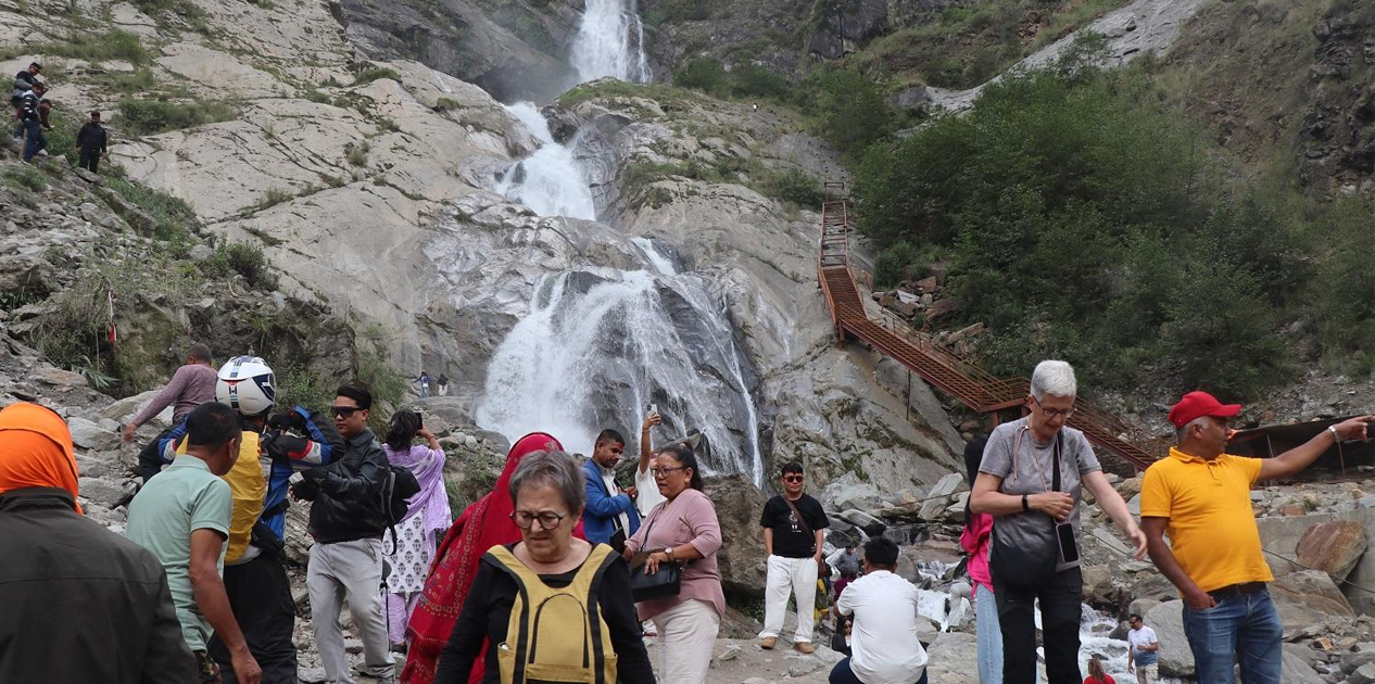 एघार महिनामा सात लाख पर्यटक मुस्ताङ पुगे