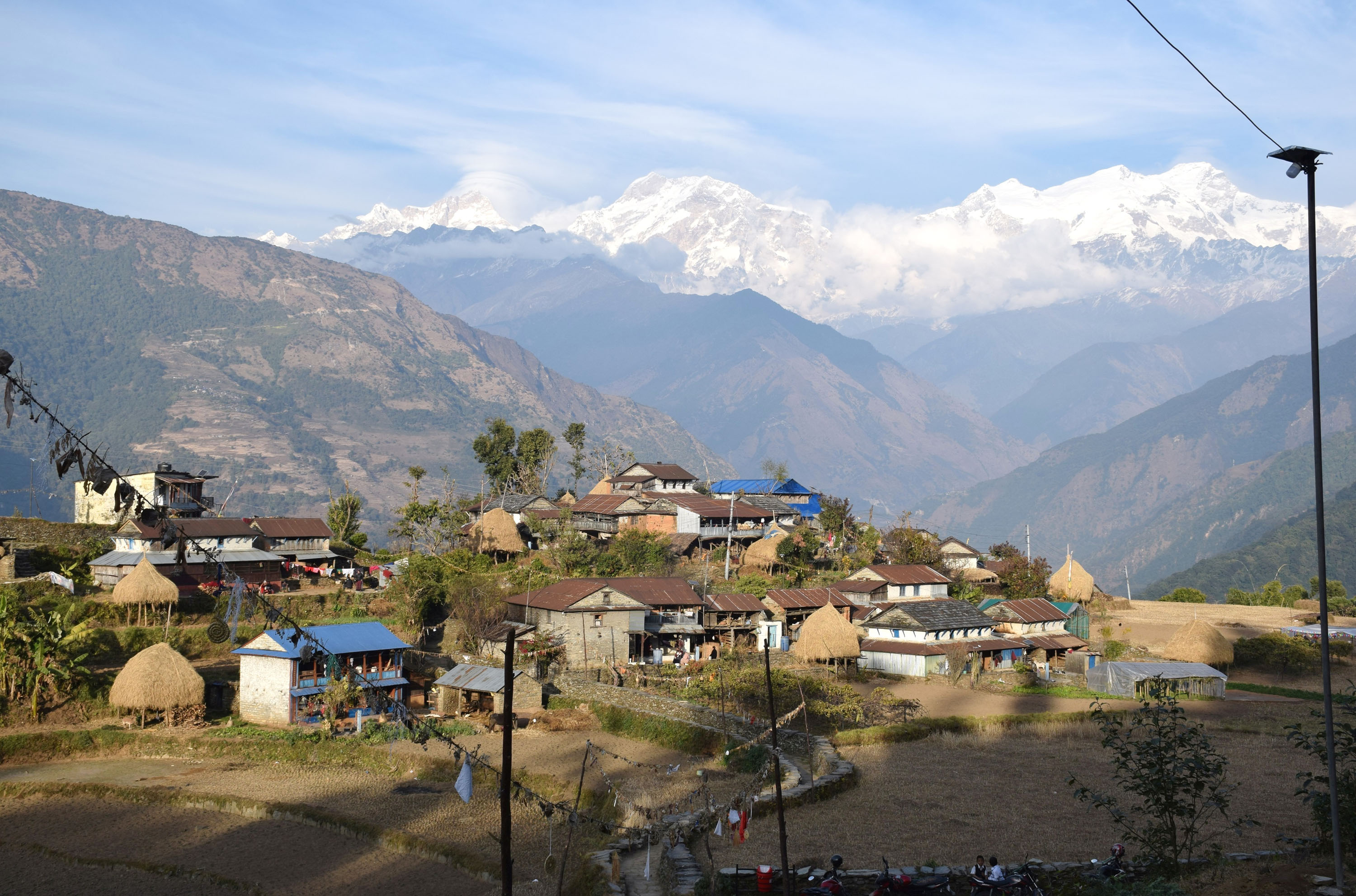 पर्यटकको पर्खाइमा भलामचौर गाउँका बासिन्दा