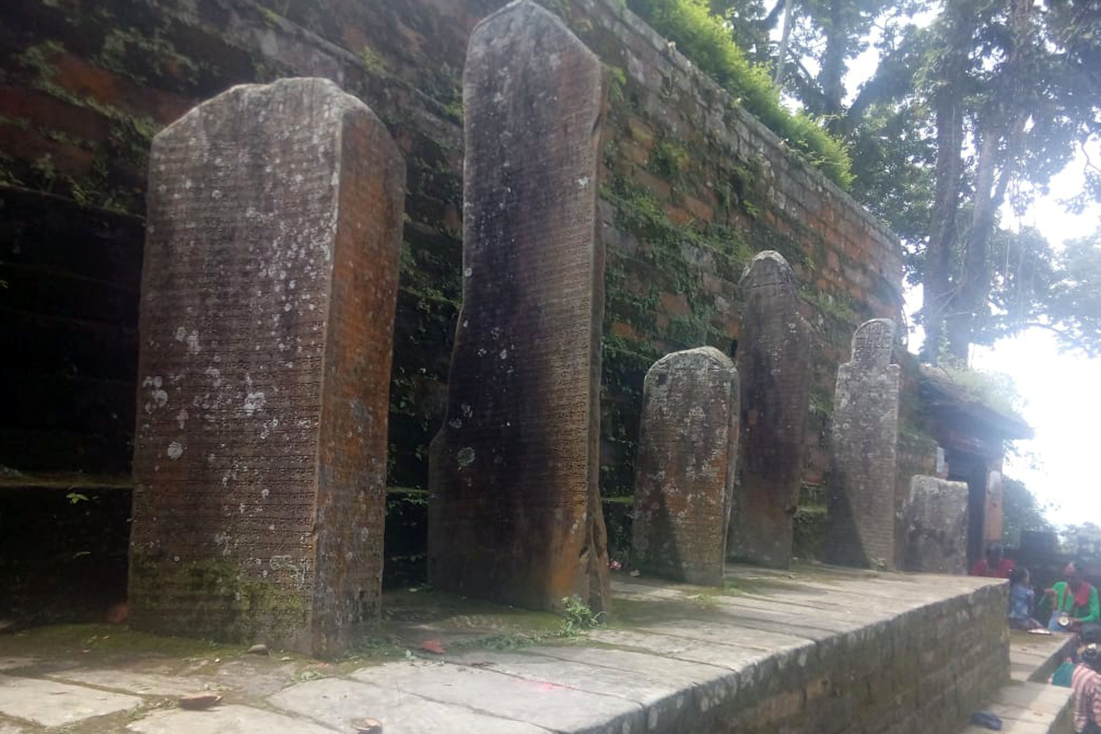 गोरखा दरबार क्षेत्रस्थित हनुमानस्थानमा रहेका शिलालेख