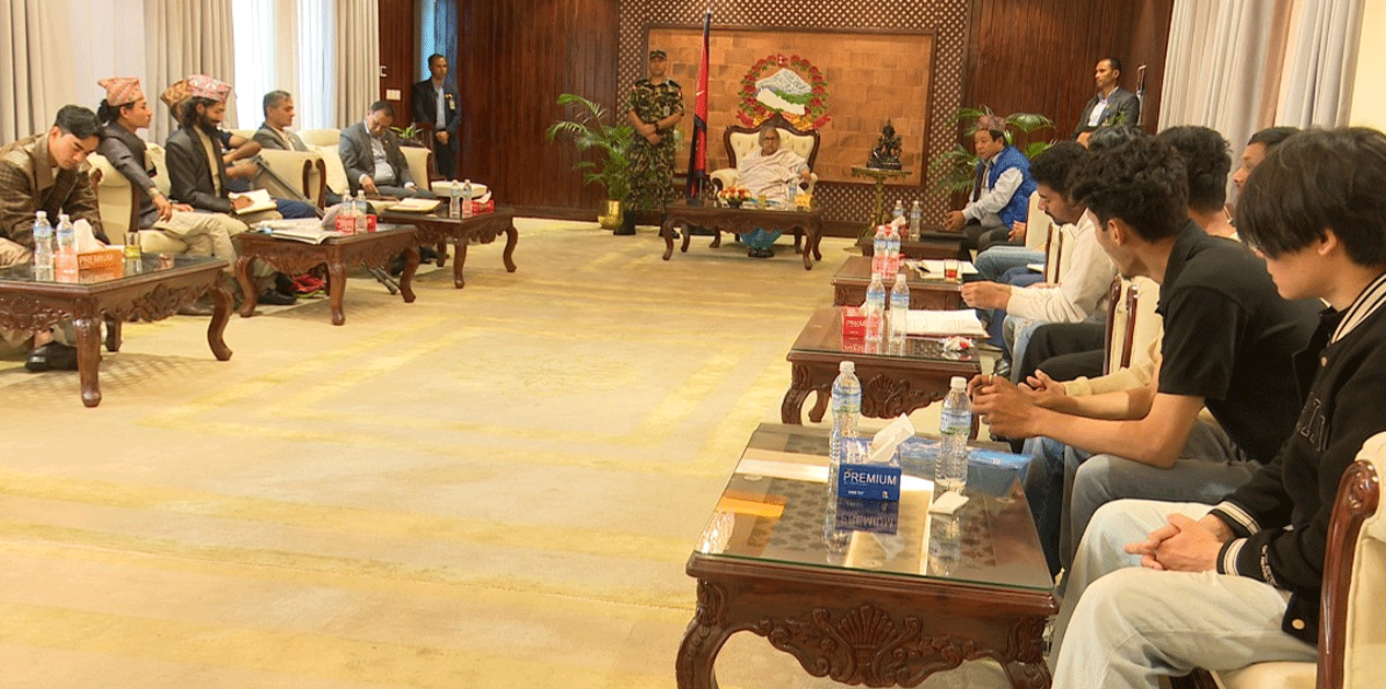प्रधानमन्त्री कार्कीद्वारा जेनजी आन्दोलनका घाइतेहरूसँग छलफल