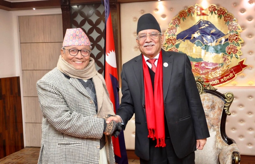 लुम्बिनी प्रदेश प्रमुख शेरचन र प्रधानमन्त्री प्रचण्डबीच भेटवार्ता