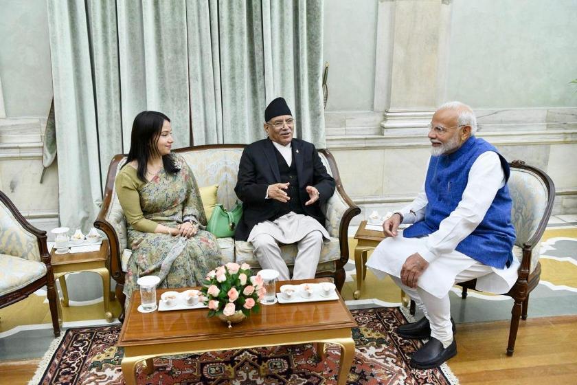प्रधानमन्त्री प्रचण्ड स्वदेश फर्कदै