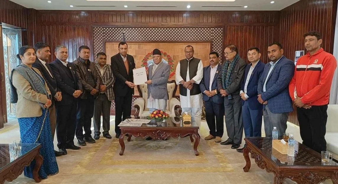 प्रधानमन्त्री र मधेस सरकारका प्रतिनिधिहरूबिच भेटघाट