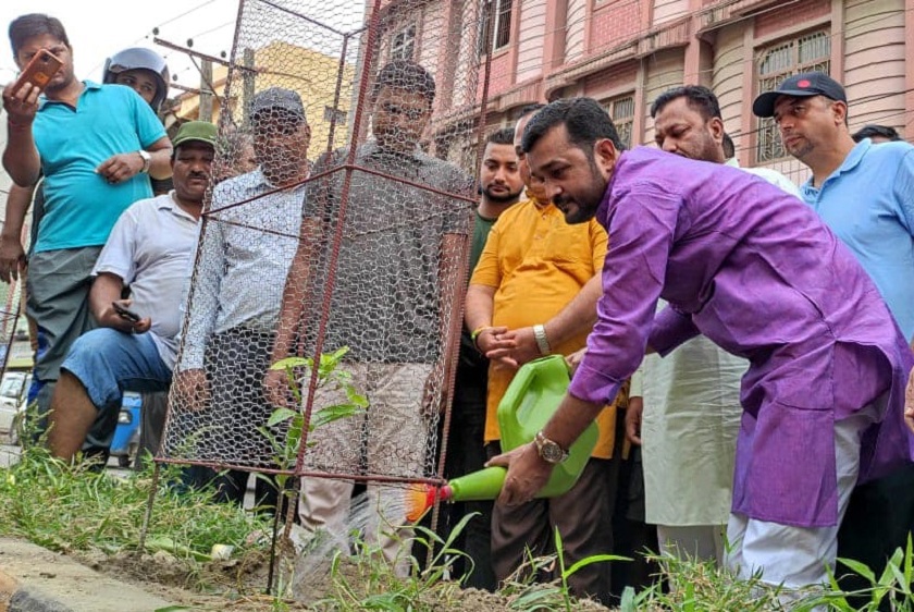 वातावरण र गाउँठाउँ हरित बनाउन मन्त्री यादवको आग्रह