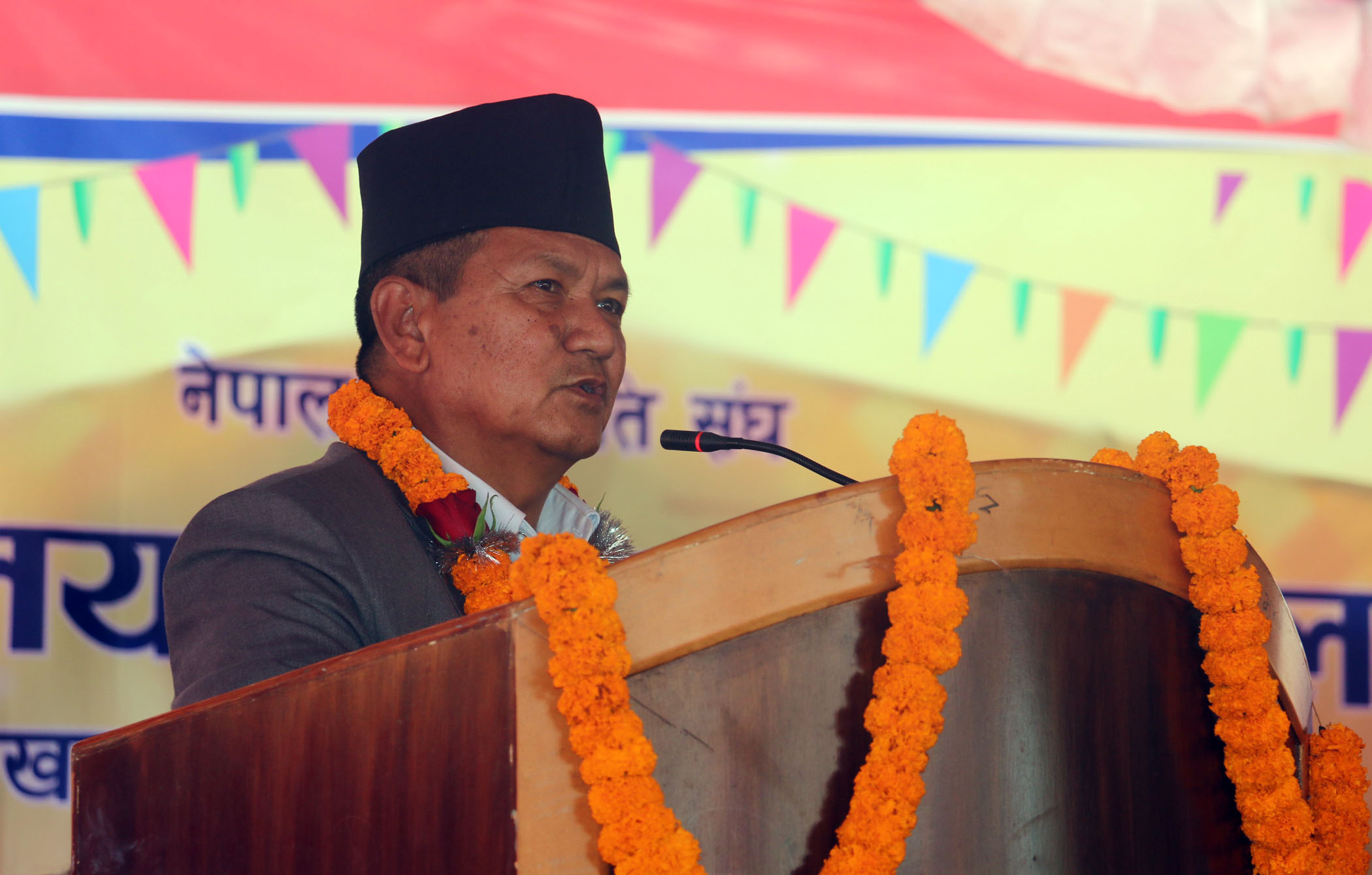 पर्याप्त वैदेशिक लगानी भित्रिन सकेको छैन : मुख्यमन्त्री गुरुङ