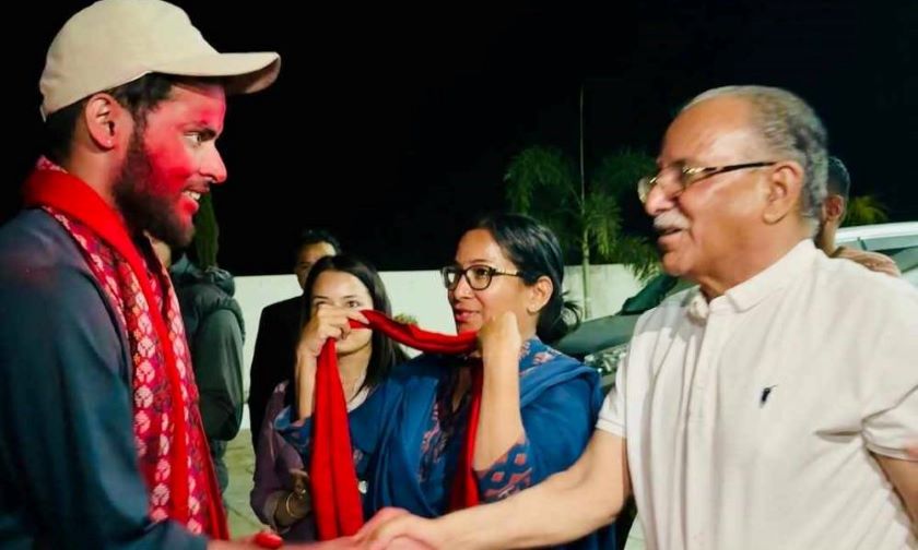 स्वतन्त्रबाट स्ववियू सभापति जितेका प्रज्ज्वल क्रान्तिकारीमा प्रवेश, प्रचण्ड-रेनुले गरे स्वागत