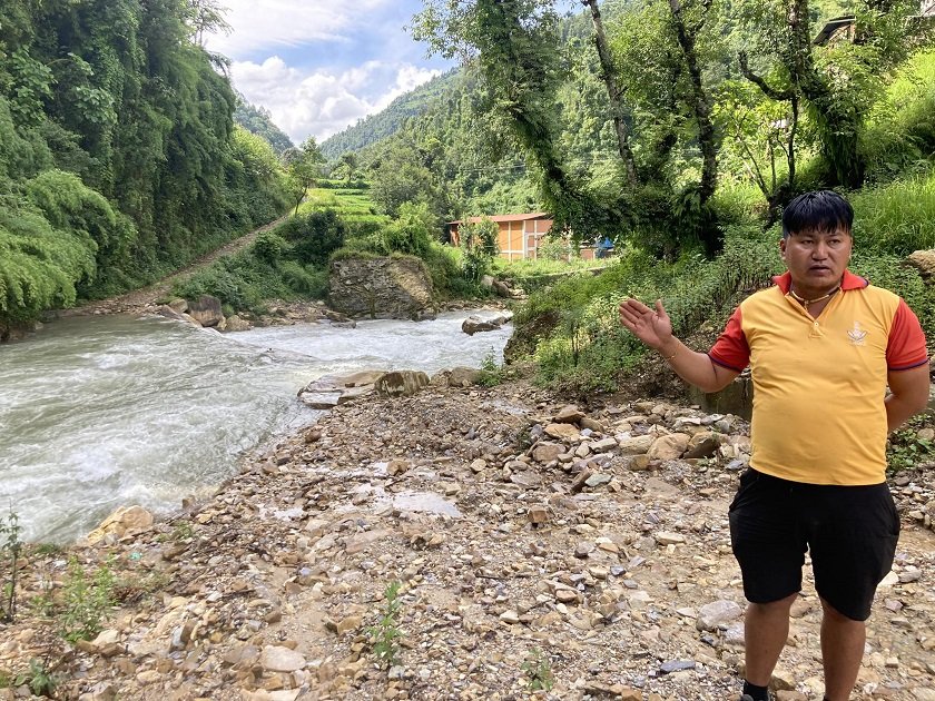 तारा खोलामा पक्की पुलकाे अभाव