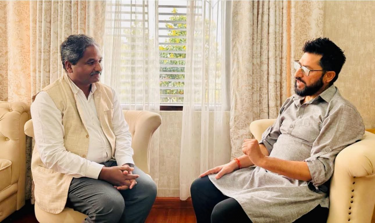 रवि लामिछानेलाई प्रभु साहले पनि भेटे