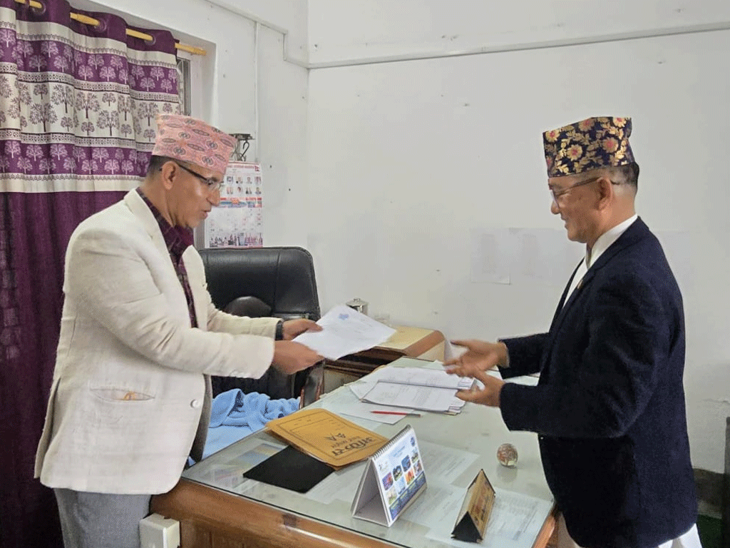 राजेन्द्र लिङ्देनद्वारा झापा-३ मा उम्मेदवारी दर्ता