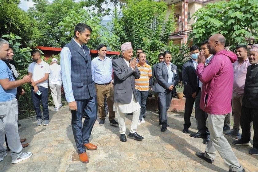 शीतल निवास सरेपछि पहिलोपटक निजी निवास पुगे राष्ट्रपति पौडेल