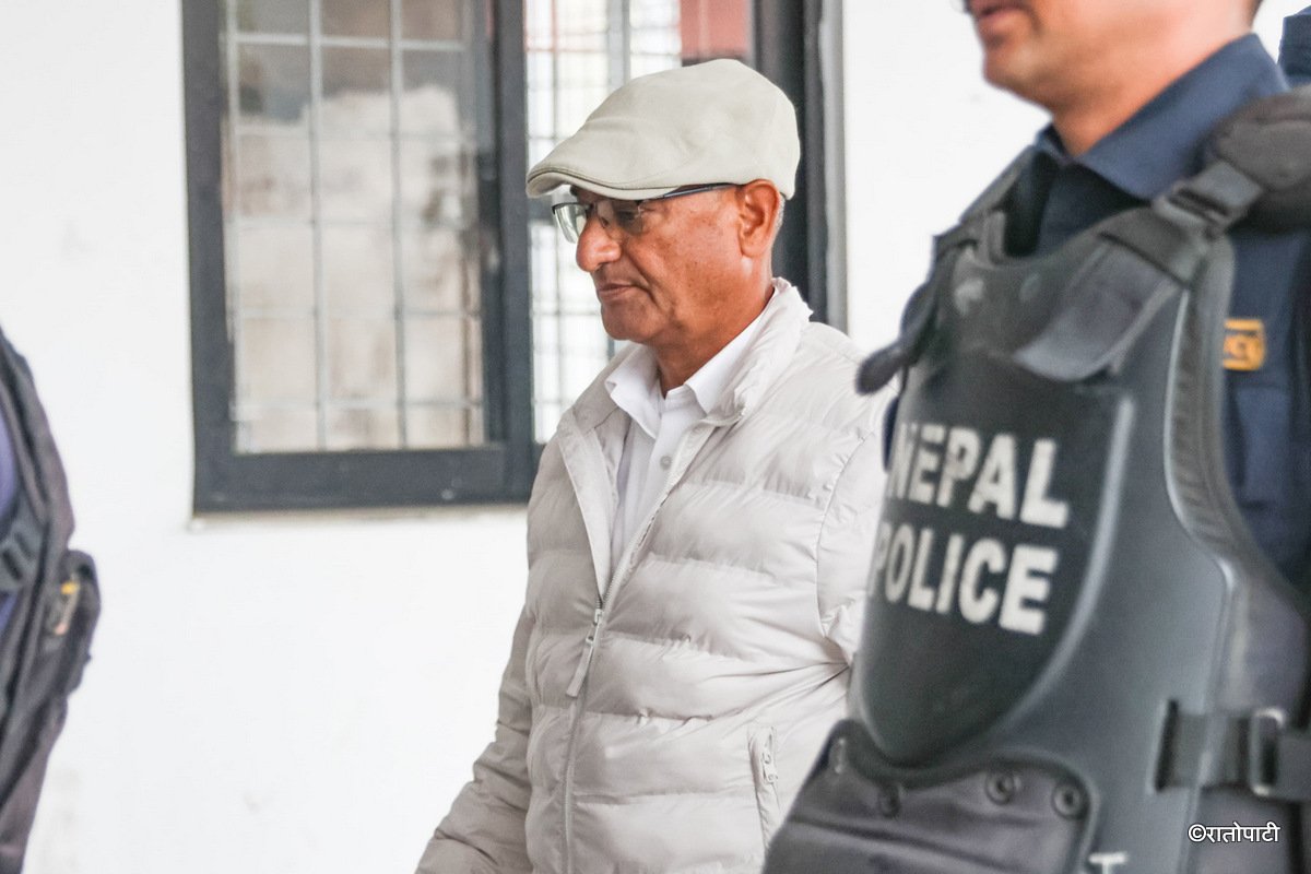 म्याद थपका लागि पूर्वगृहमन्त्री लेखक सरकारी वकिल कार्यालयमा