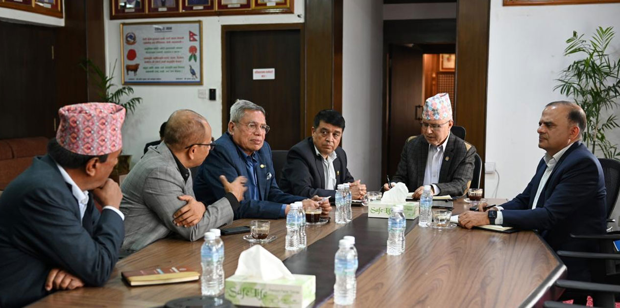 अर्थमन्त्री र निजी क्षेत्रका प्रतिनिधिबीच छलफल