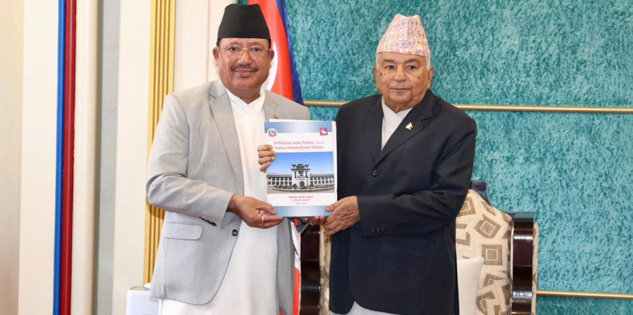 स्वच्छ र भयरहित वातावरणमा निर्वाचन सम्पन्न गरेकोमा आयोगलाई राष्ट्रपति पौडेलले दिए धन्यवाद