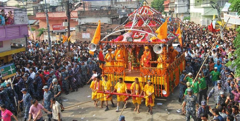 विराटनगरको राधाकृष्ण रथयात्रालाई यसपटक पनि खटयात्राको रुपमा निकालिने