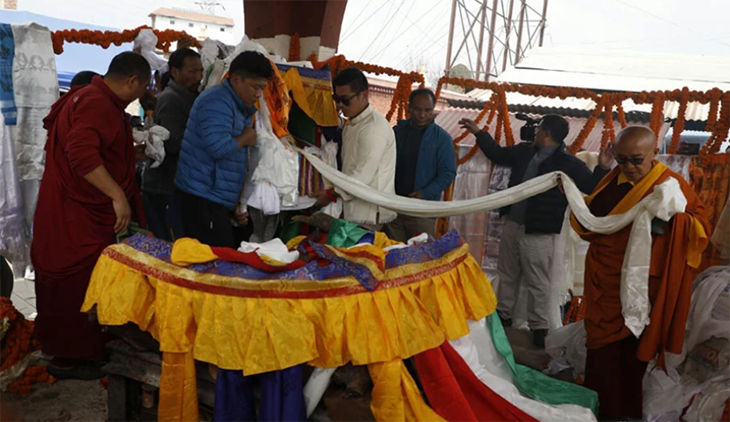 हेलिकप्टर दुर्घटनामा निधन भएका पर्यटन व्यवसायी  शेर्पाको अन्त्येष्टि