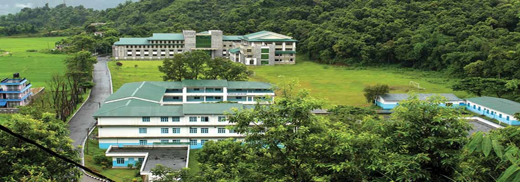 गण्डकी मेडिकल कलेजले चर्को शुल्क लिएको भन्दै विद्यार्थी आन्दोलित