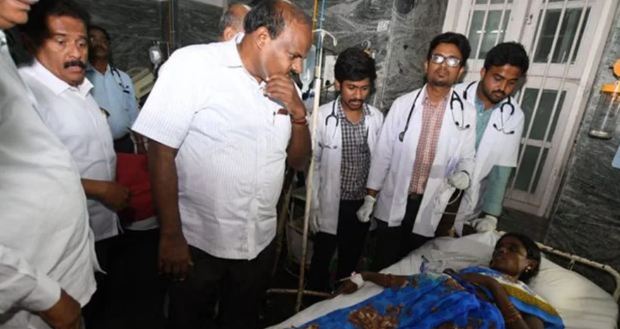 प्रसाद खाँदा भारतमा एघार जनाको मृत्यु, ९३ जना बिरामी