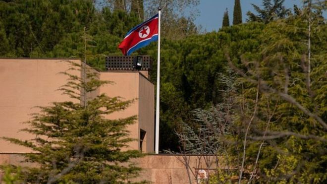 स्पेनस्थित उत्तर कोरियाली दूतावासमा 'छापा मार्ने' अमेरिकी सैनिक पक्राउ
