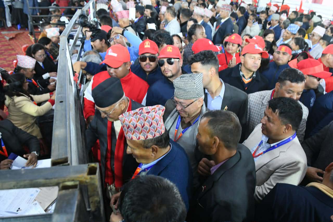 एमाले महाधिवेशन : यिनिहरु भए निर्विरोध निर्वाचित