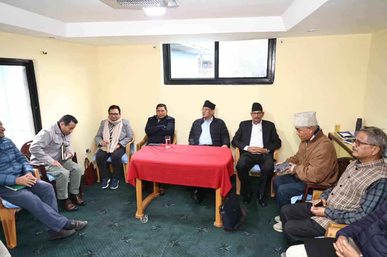 पेरिसडाँडामा माओवादी सचिवालय बैठक सुरु