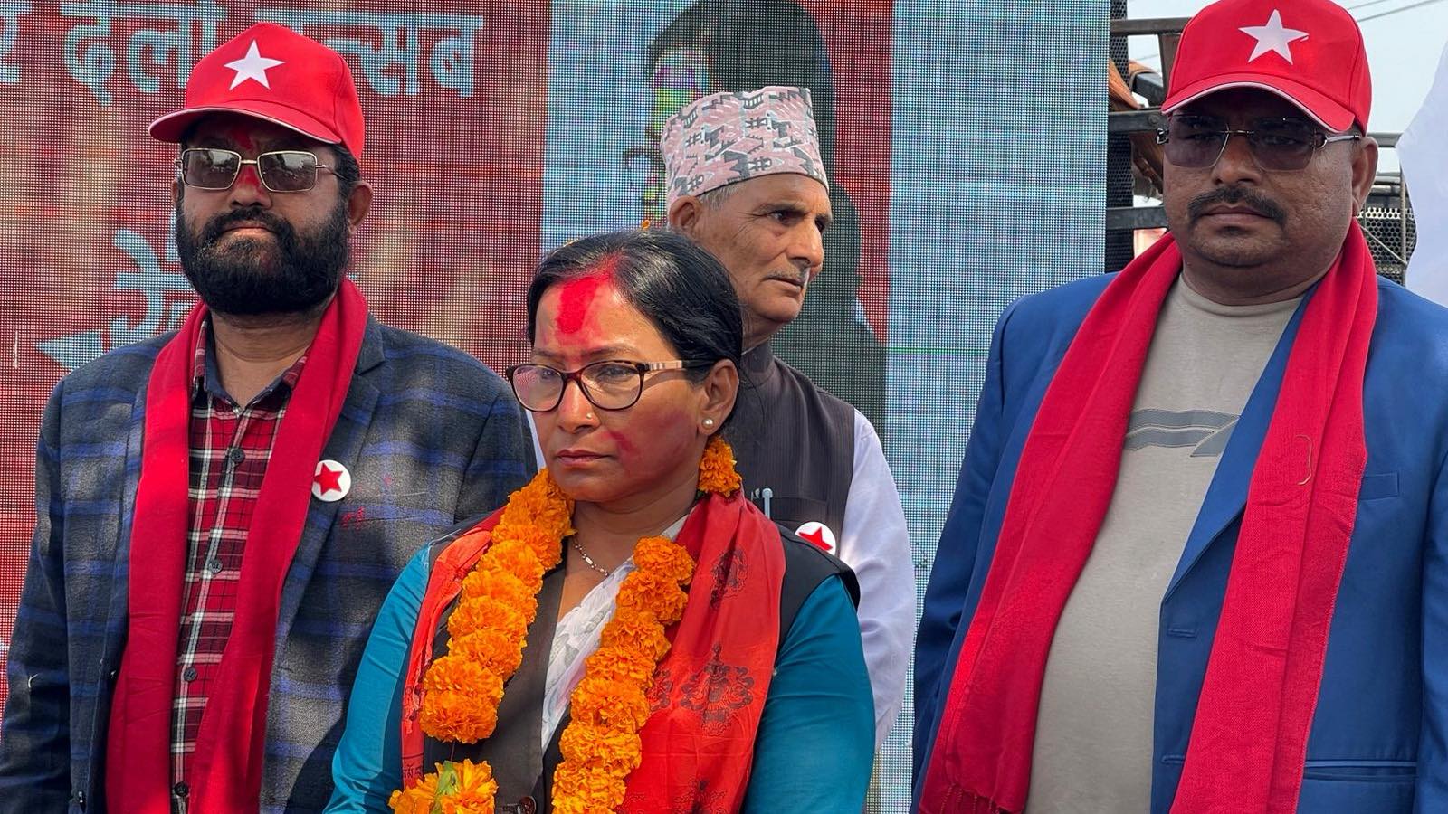 जसपा नेपाल चितवन-३ का उम्मेदवार सुनार नेकपामा प्रवेश