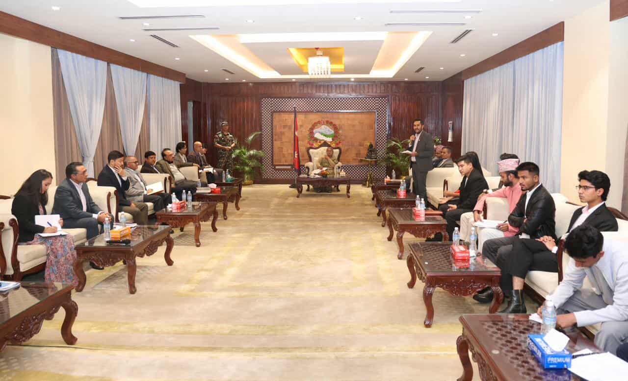 बालुवाटारमा जेनजीसहित त्रिपक्षीय वार्ता सुरु