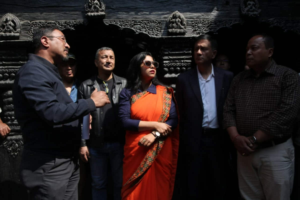 मनसुन शुरु हुनुअघि नै कुमारी घरको छानो जिर्णोद्धार गरिसक्न निर्माण पक्षलाई कार्यवाहक प्रमुख डंगोलको निर्देशन