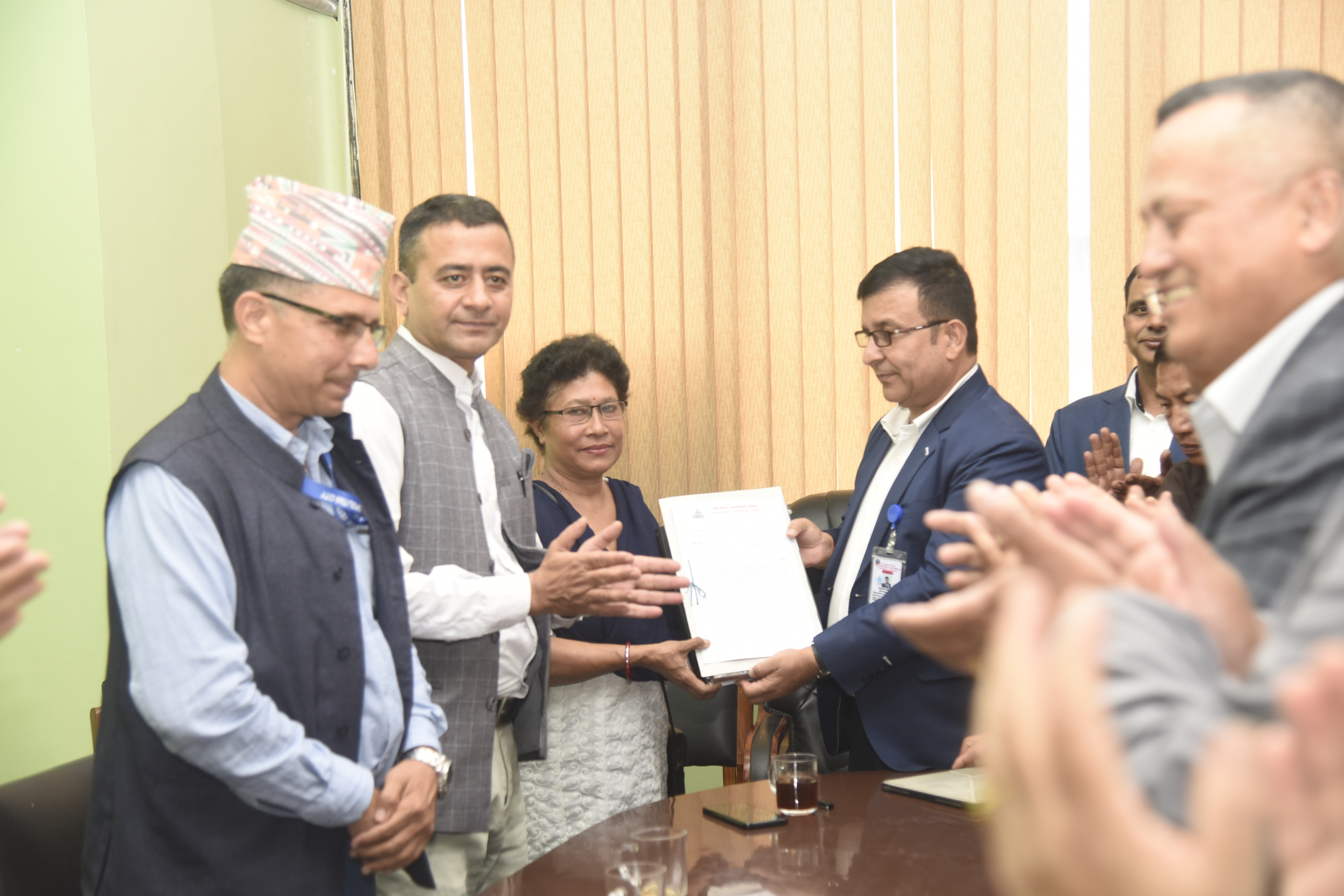 समितिले काष्ठमण्डप पुननिर्माण सम्पन्न प्रतिवेदन महानगरपालिकालाई बुझायो