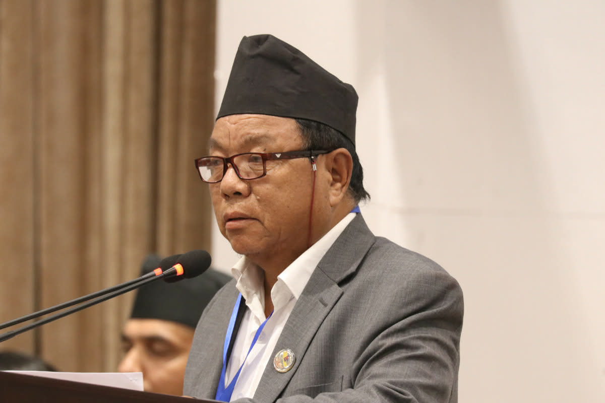 संसदमा म पक्ष,विपक्ष भन्दा पनि निष्पक्ष छुः महावीर पुन