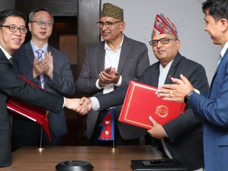 ऋण अनुदानमा परिणत गर्न चिनियाँ पक्षलाई आग्रह
