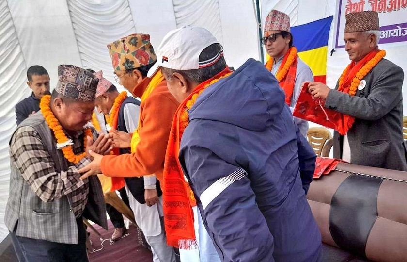 राप्रपाका केन्द्रीय सदस्य पुन र महानगर अध्यक्ष आचार्य राप्रपा नेपालमा प्रवेश
