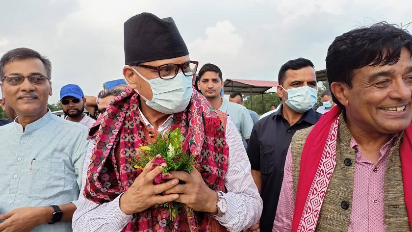 जीर्ण उद्योगहरु निजी क्षेत्र र सरकारको साझेदारीमा चलाउनुपर्छ : उद्योग मन्त्री बडू