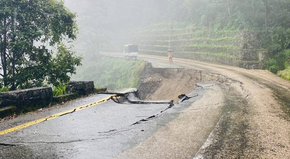 धरान–धनकुटा सडक भासियो