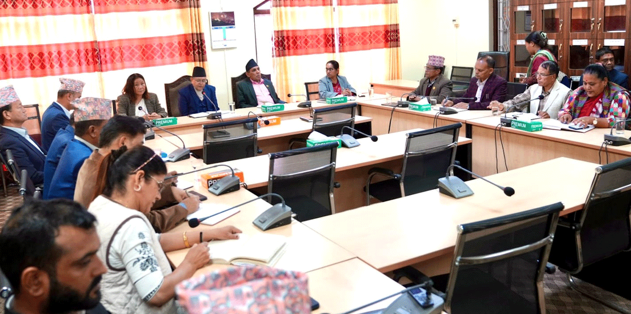 सांसदका ८७५ स्वकीय सचिव खारेज