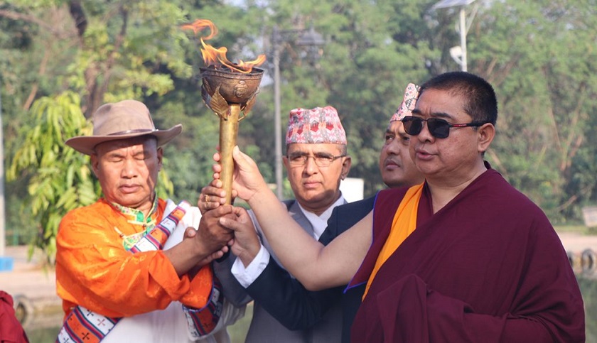 लुम्बिनीबाट सगरमाथा आधार शिविर लगियो शान्ति दीप