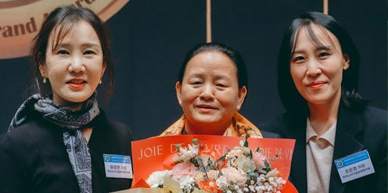 सियोलमा नेपाली राजदूत डा.तुम्बाहाङफे सम्मानित