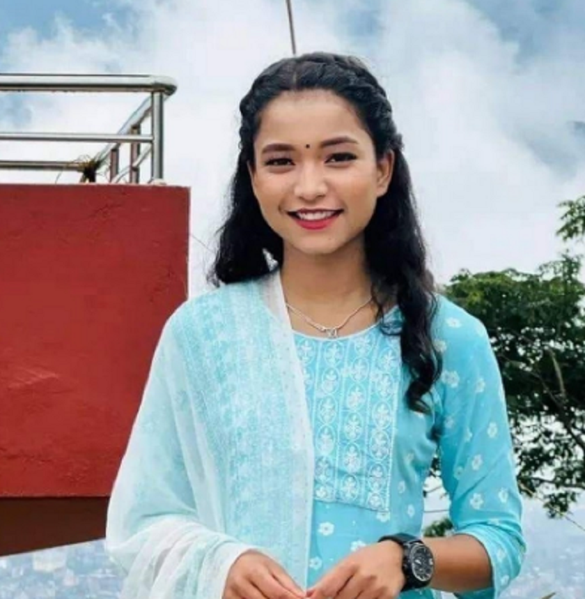 भाइरल सिमरनको नयाँ गीत ‘बरको छेउमा रोए’ सार्वजनिक