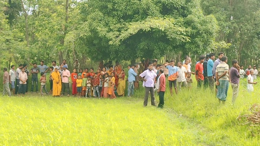 सिरहामा धारिलो हतियार प्रहार गरी बाबु-छोराको हत्या