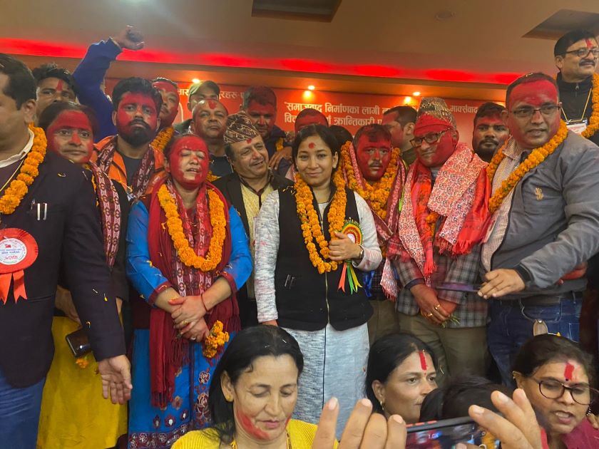 माओवादी पालिका अधिवेशन : चितवनमा पाँच पालिकामा नयाँ नेतृत्व