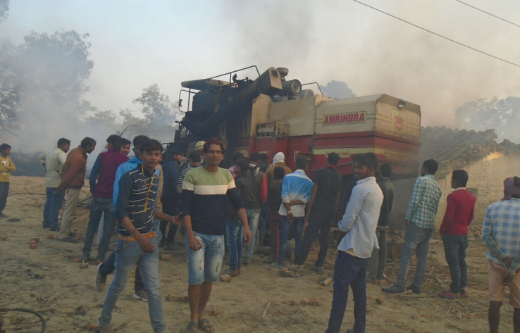 हत्याका आरोपित बन्टी चौधरीको घरमा मृतकका आफन्तद्धारा आगजनी,  कपिलवस्तुको अवस्था दिनभर तनावग्रस्त