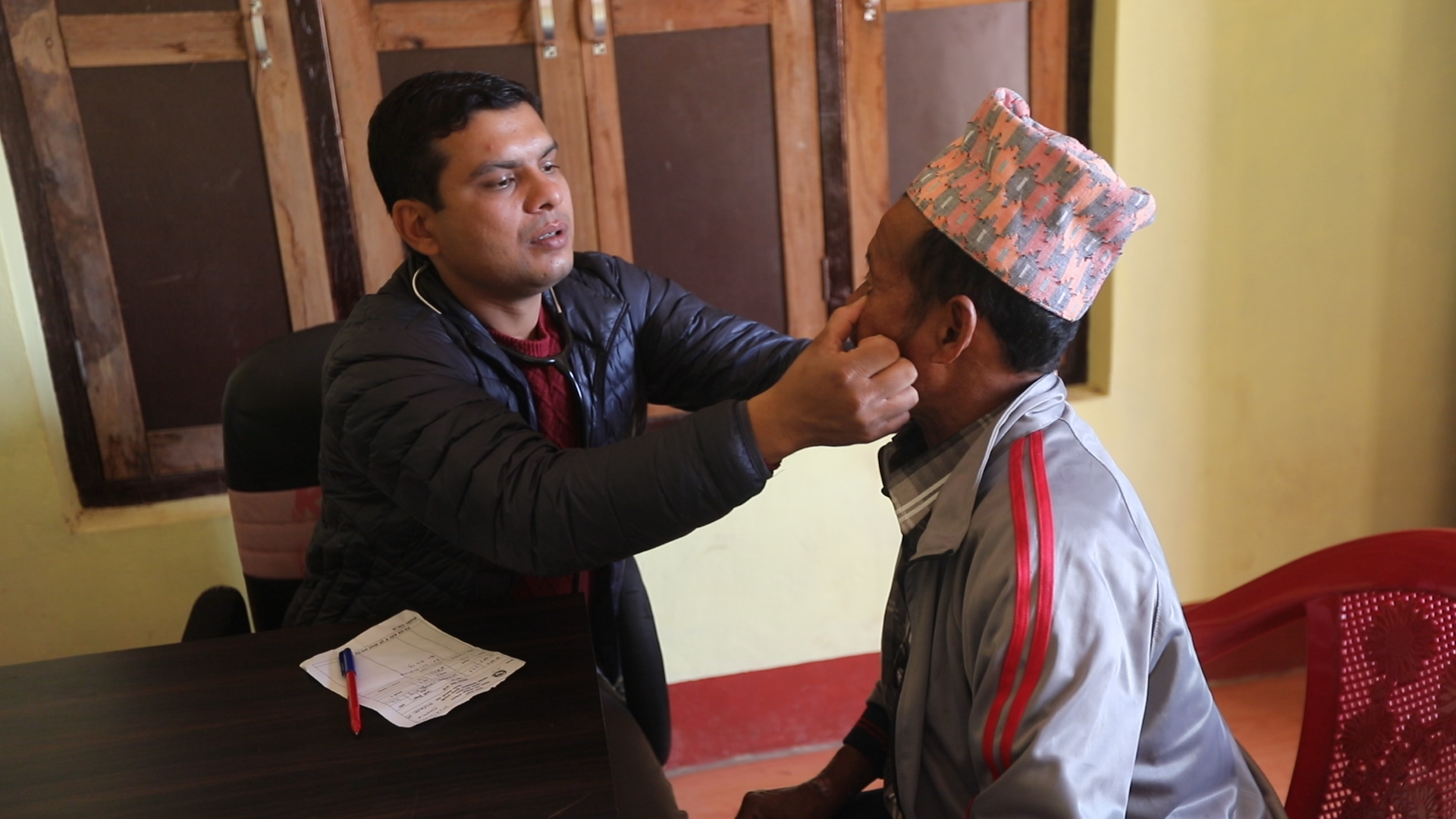 ग्रामीण भेगका बिरामीलाई लक्षित गरी स्वास्थ्य शिविर