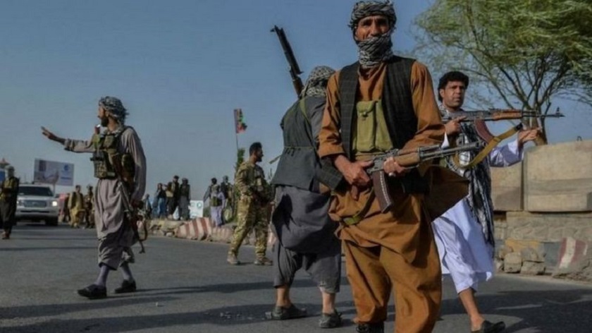 तालिबानले अपहरण आरोपी चार जनाको शव सार्वजनिक स्थानमा झुन्ड्यायो