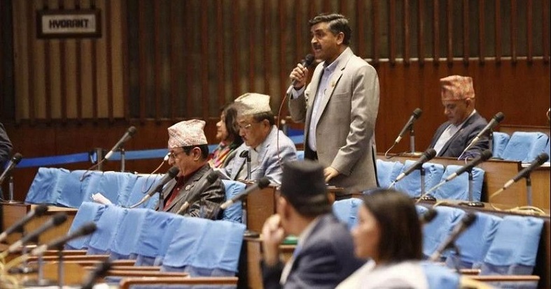 एमाले सांसद गैरेको प्रश्न- नक्कली शरणार्थी प्रकरणमा छानबिन कहाँ पुग्यो ?