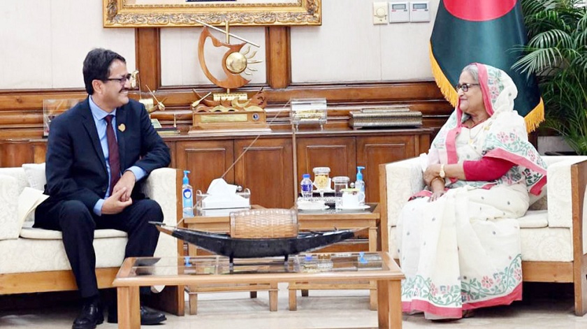परराष्ट्रमन्त्री साउदले भेटे बंगलादेशकी प्रधानमन्त्री हसिनालाई