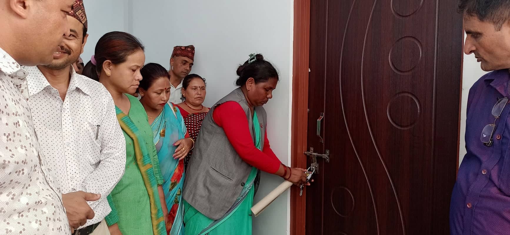 तिलोत्तमा नगर सभा विवाद